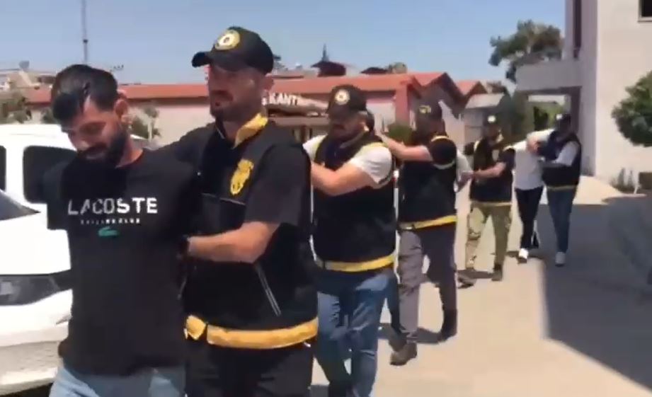 Adana'da FETÖ soruşturmanız var' yalanıyla 6 milyon TL dolandırdılar