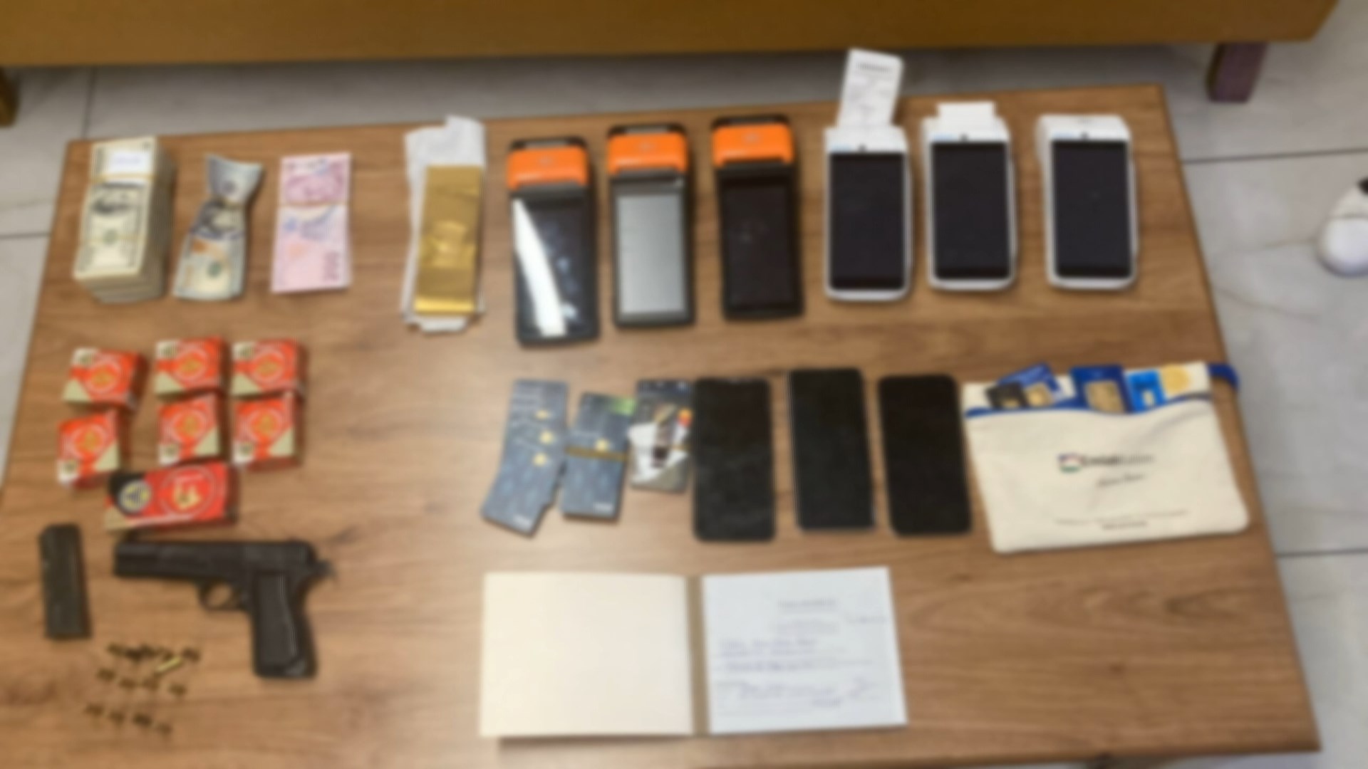 İstanbul- POS makineleriyle tefecilik yaptığı belirlenen 62 şüpheli yakalandı