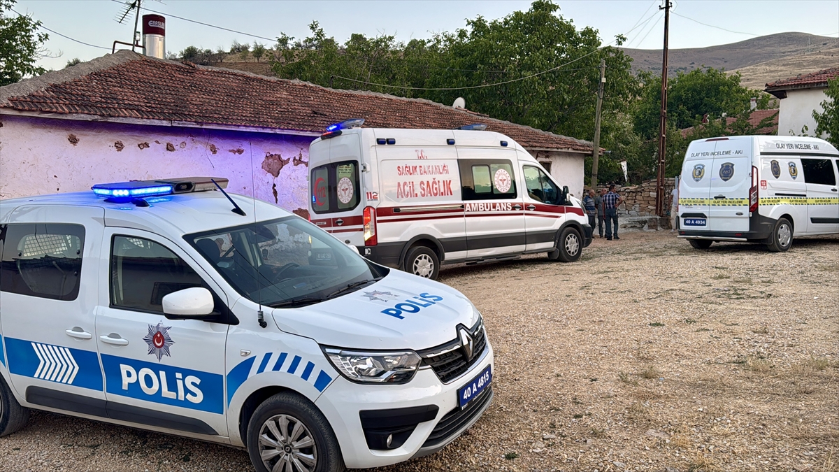 KIRŞEHİR - Bahçe sulama yüzünden tartıştığı komşusunu öldüren kişi gözaltına alındı