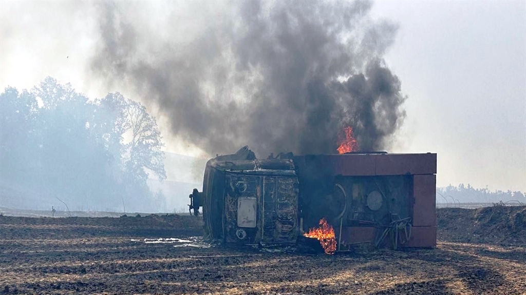 Edirne'deki orman yangınında   dört personel   yaralandı