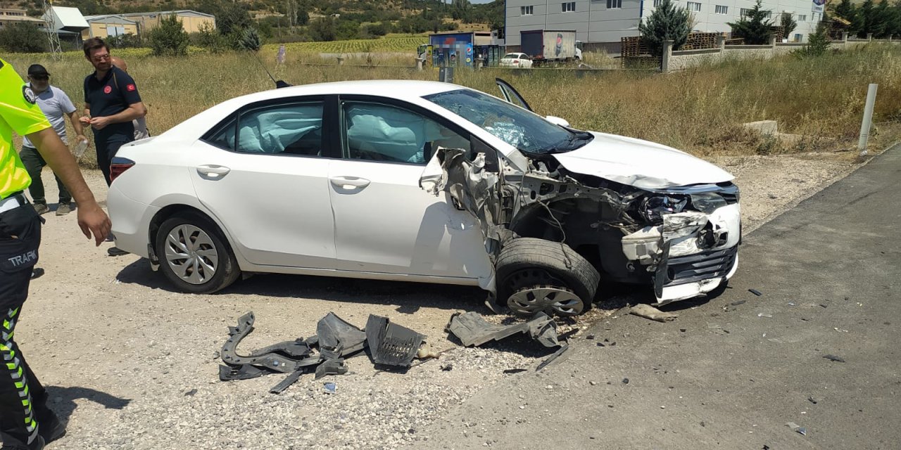 Edirnede Otomobil radar   uygulaması  yapan araca çarptı