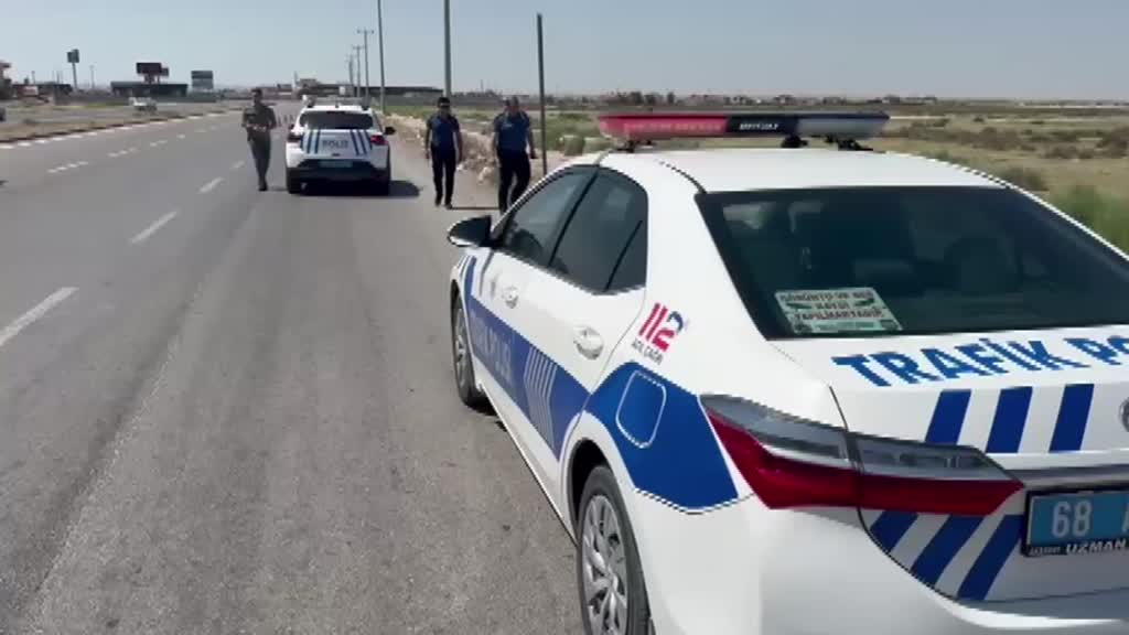 Aksaray'da "dur" ihtarına uymayan motosikletlinin çarptığı polis yaralandı
