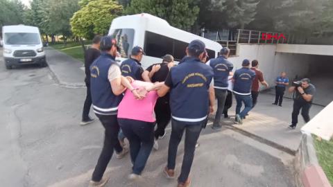 Gaziantep - 18 kilo altını gasbedip polislere ateş açtılar; 4 gözaltı