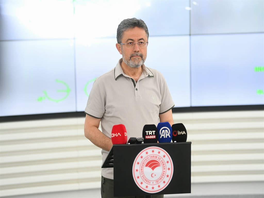 Bakan Tunç: Orman yangınlarıyla ilgili 21 kişi tutuklandı