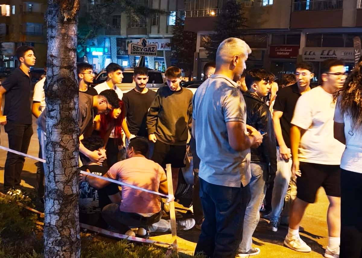 Seydişehir'de Yaya Geçidinde Meydana Gelen Zincirleme Kazada 2 Kişi Yaralandı