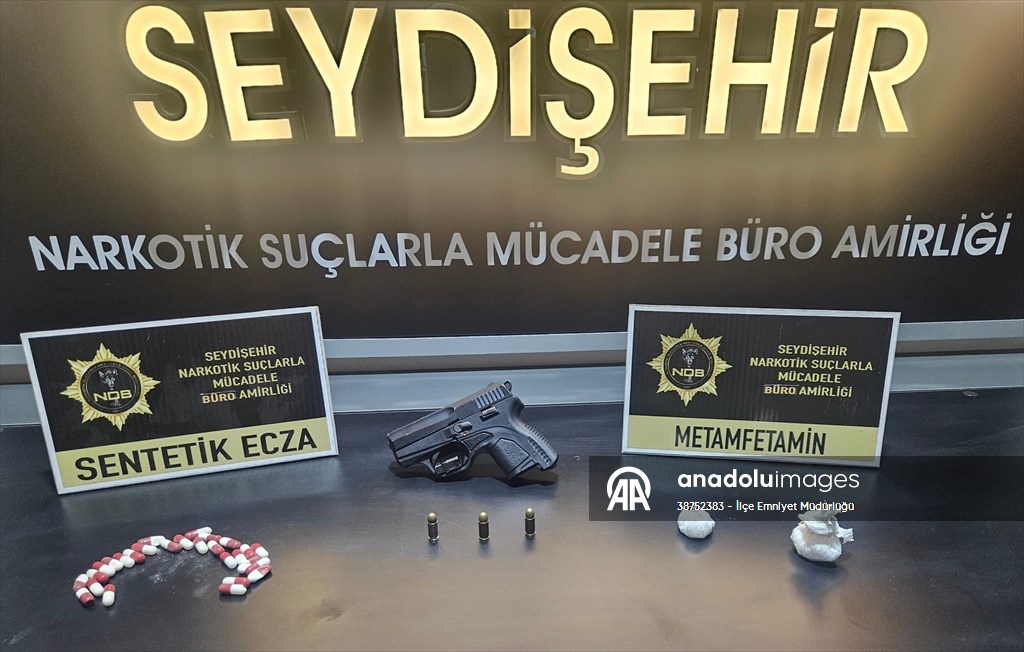 Seydişehir ilçesinde uyuşturucu operasyonunda 1 zanlı tutuklandı.