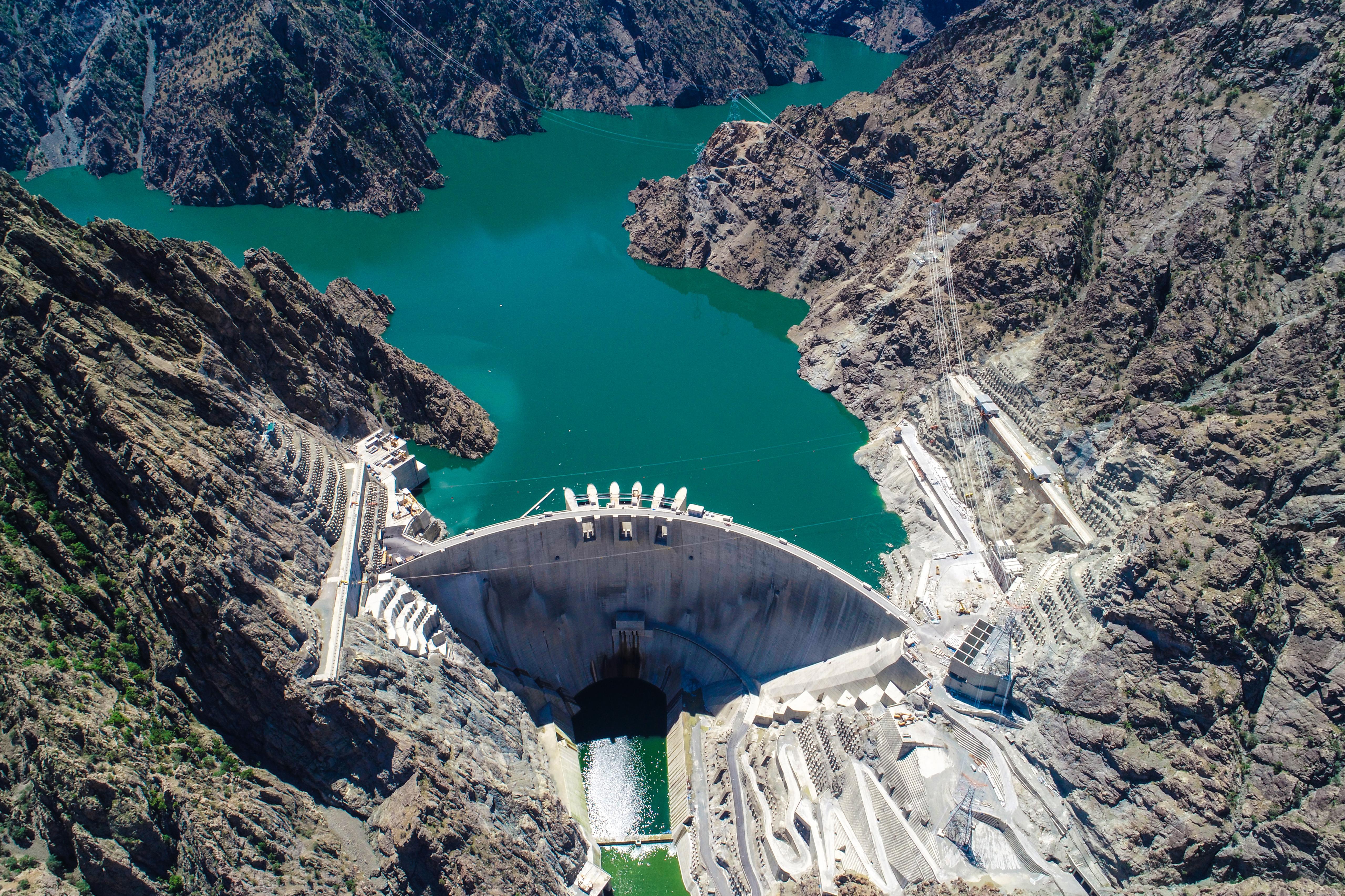 Yusufeli Barajı ile 2,5 milyon kişinin enerji ihtiyacı karşılanıyor
