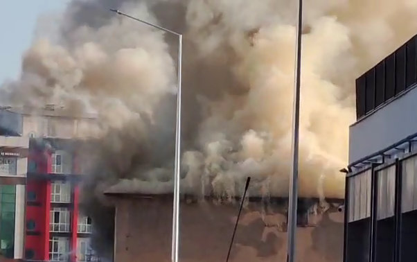 Konya’nın merkezinde yangın paniği