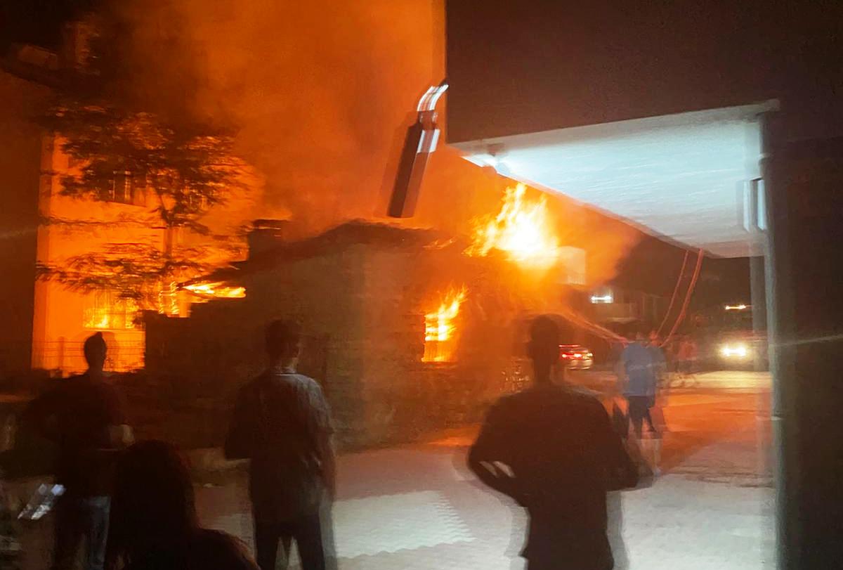 Seydişehir'de Metruk Evde Çıkan Yangın Korku Dolu Anlar Yaşattı