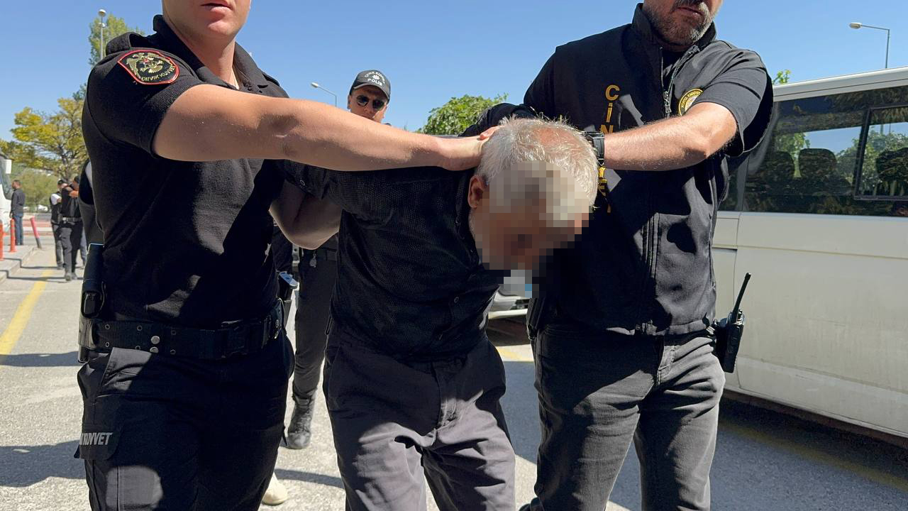 Baba ve 11 yaşındaki oğluna kurşun yağdıran caniden ilk ifade! Karakolda döküldü