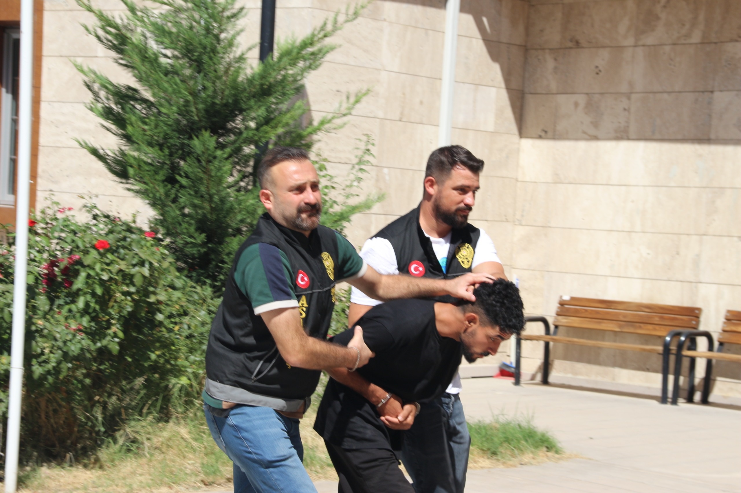 Afyonkarahisar'da Mali müşavirin cinayet şüphelisi, azmettirici ile 500 bin liraya anlaşmış