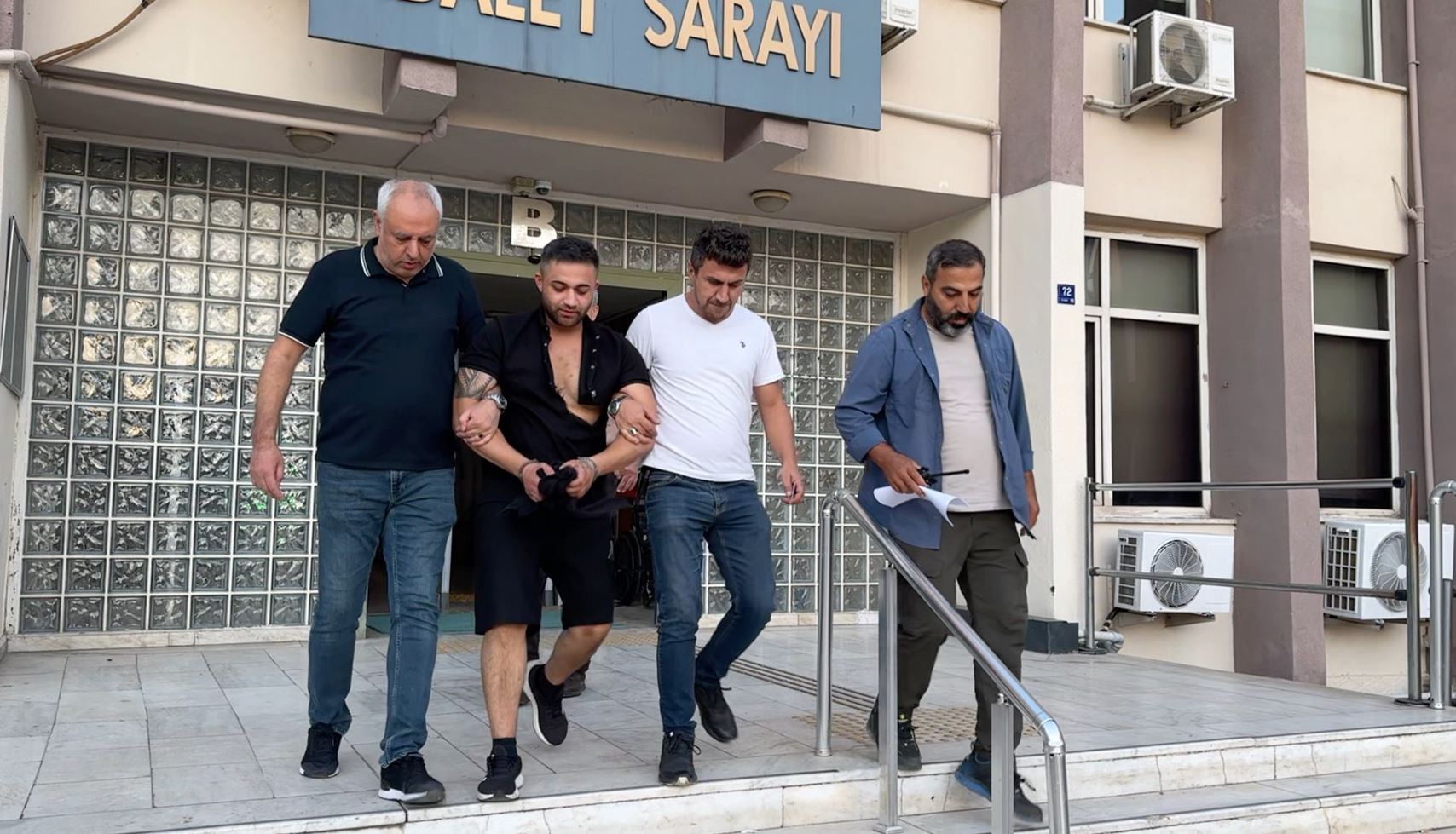 Yolda kalınca akü çalan kişi: Arabanın sahibini mahalleden tanıyorum, neden şikayetçi olmuş anlamadım