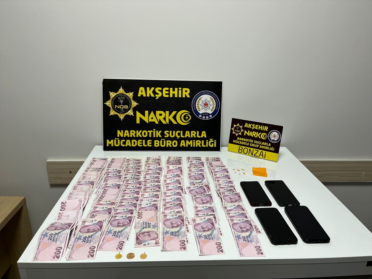 Konya'da uyuşturucu operasyonunda 2 şüpheli tutuklandı