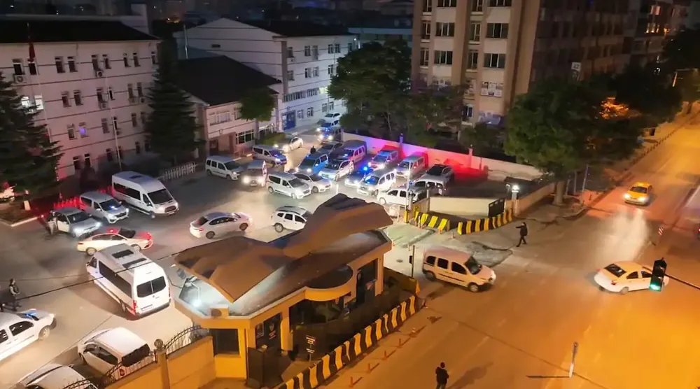 Konya Merkezli 7 İlde Sahte Tarım Aleti Dolandırıcılığı  ile 33 Milyon Liralık Vurgun   yapan Şebeke Çökertildi