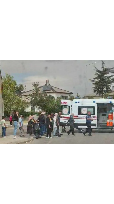 Seydişehirde  Motorsiklet ile otomobil çarpıştı 1  yaralı 