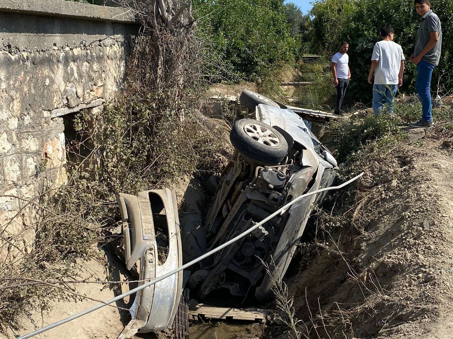 Mersinde Elektrik çarptı, hastaneye götürülürken trafik kazasında öldü