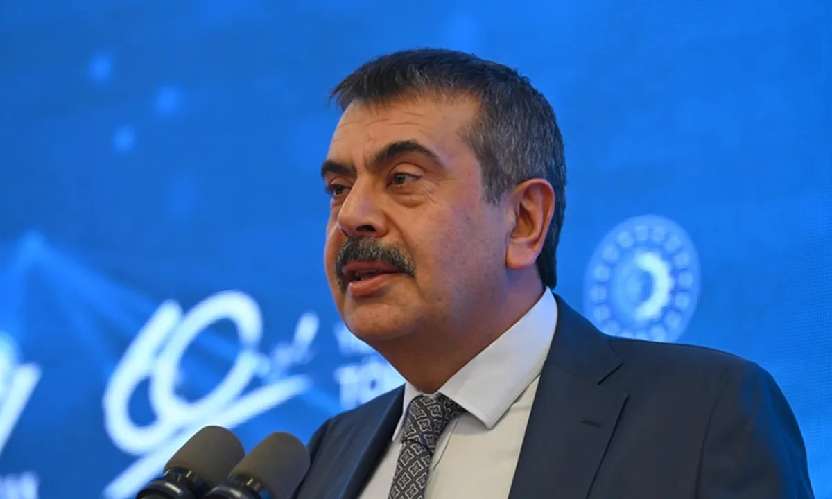 12 yıllık zorunlu eğitim kısalıyor! Rapor tamam: Bakan Tekin detayları paylaştı