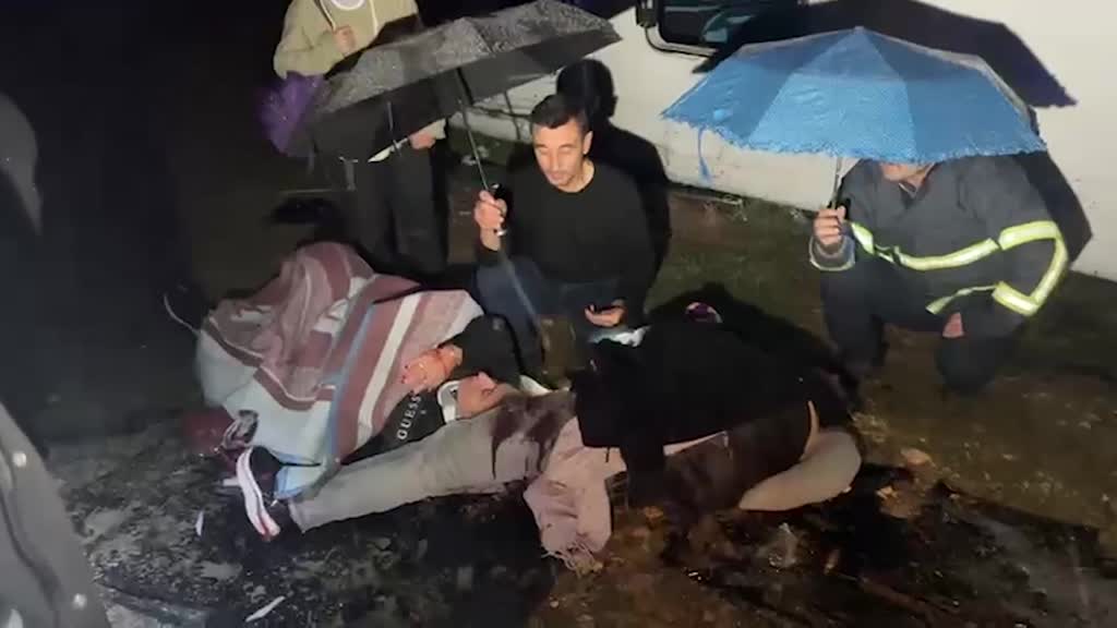 KASTAMONU - Tur midibüsü devrildi, 25 kişi yaralandı