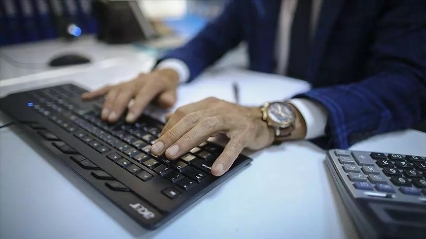 Milyonlarca memuru ilgilendiren gelişme! İzinlere yeni düzenleme geliyor