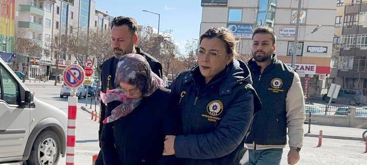 Konya'da 17 Yıllık Eşini Öldüren Kadın ve Kızı, Mahkemede Yaşananları Anlattı