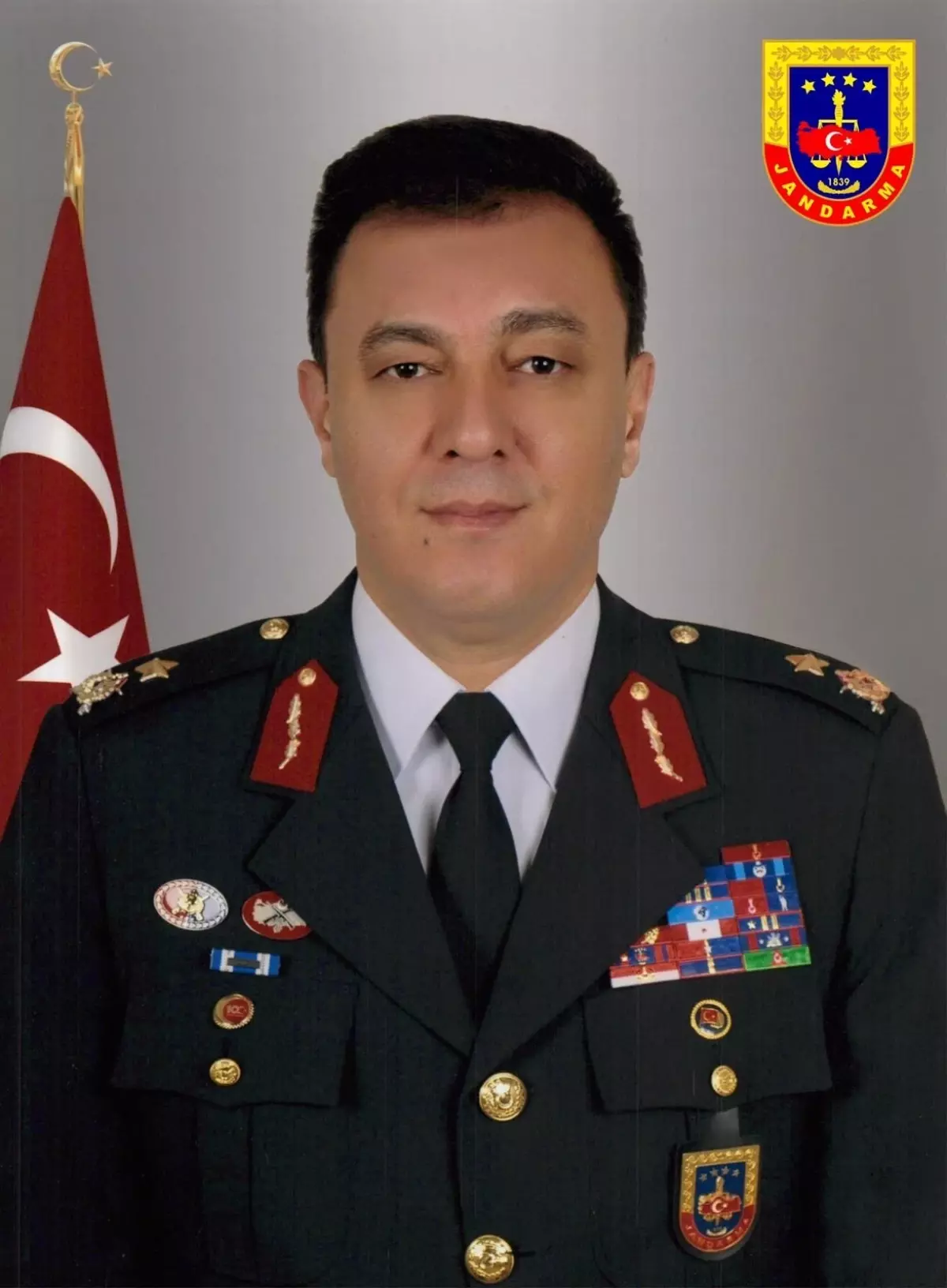 Jandarma KOM Daire Başkanı Tuğgeneral Selami Akşit Kalp Krizinden Vefat Etti