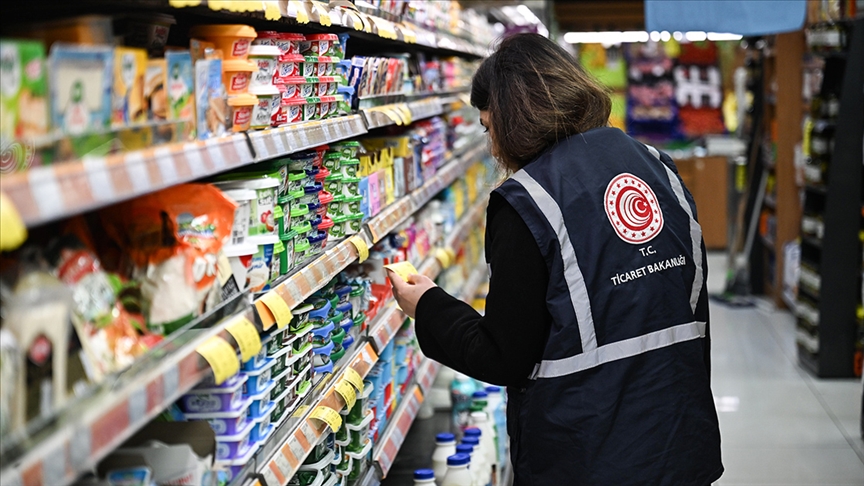 Ticaret Bakanlığı: Asgari ücret artışını bahane eden fahiş fiyatlara karşı tüm tedbirler uygulanacaktır