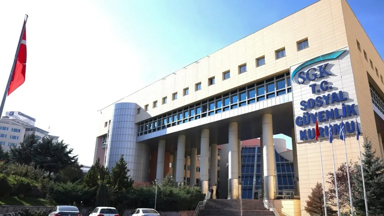 Sosyal Güvenlikte Kritik Tarih: Borçlanma Bedelleri 2026'da Sıçrayacak!