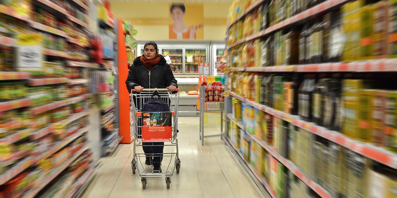 "Aileyle Pazar" Çalıştayından Tarihi Mutabakat: Pazar Günü Zincir Marketler Kapanabilir