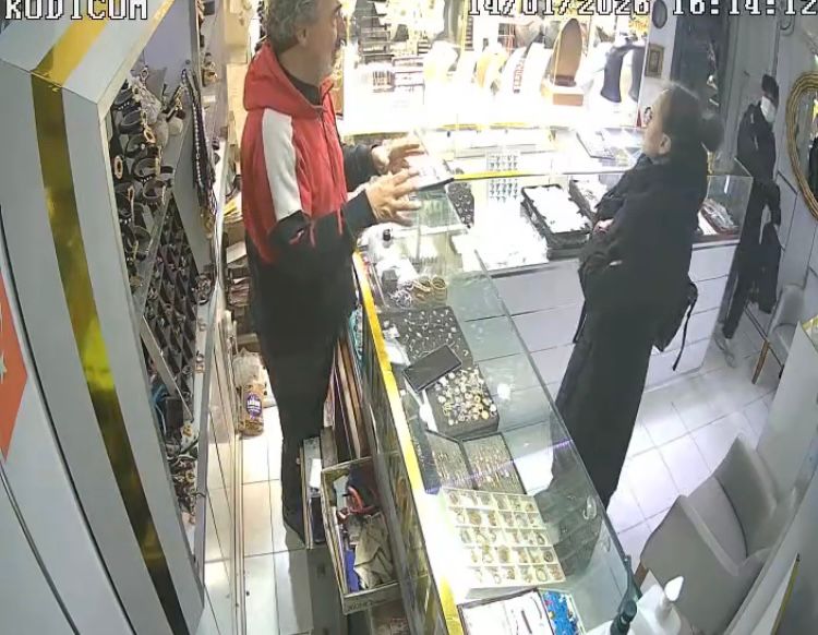 İstanbul - Bahçelievler'de kuyumcuda soygun; 3 milyon liralık altını alıp kaçtı