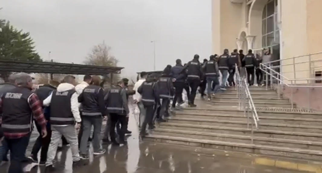 Muğla Merkezli Dev Operasyon: "Daltonlar" ve "Casperler" Çetelerine Darbe!