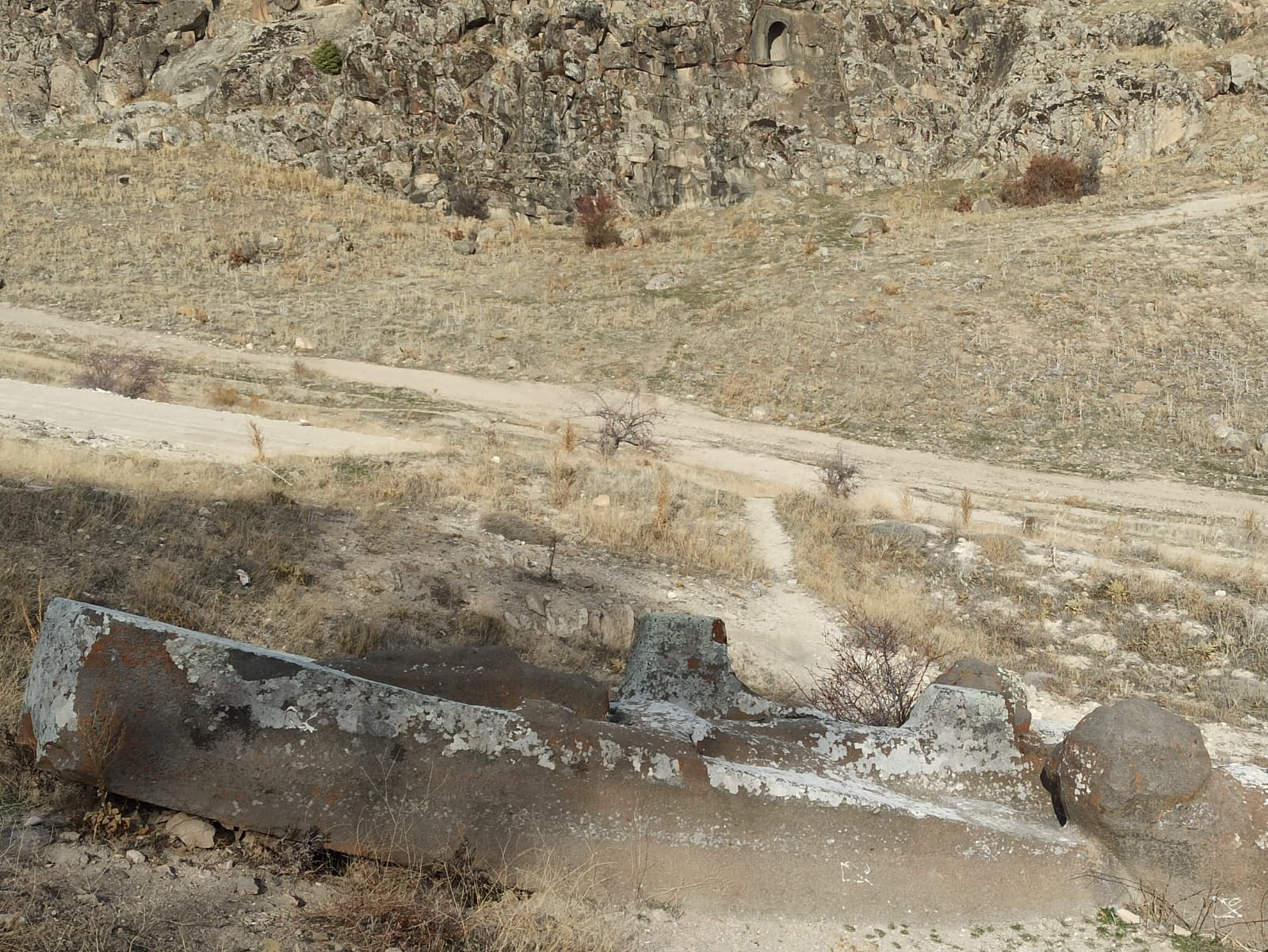 3500 Yıllık Sessiz Dev: Hititlerin Güç Sembolü Fasıllar Anıtı" İlgi Bekliyor