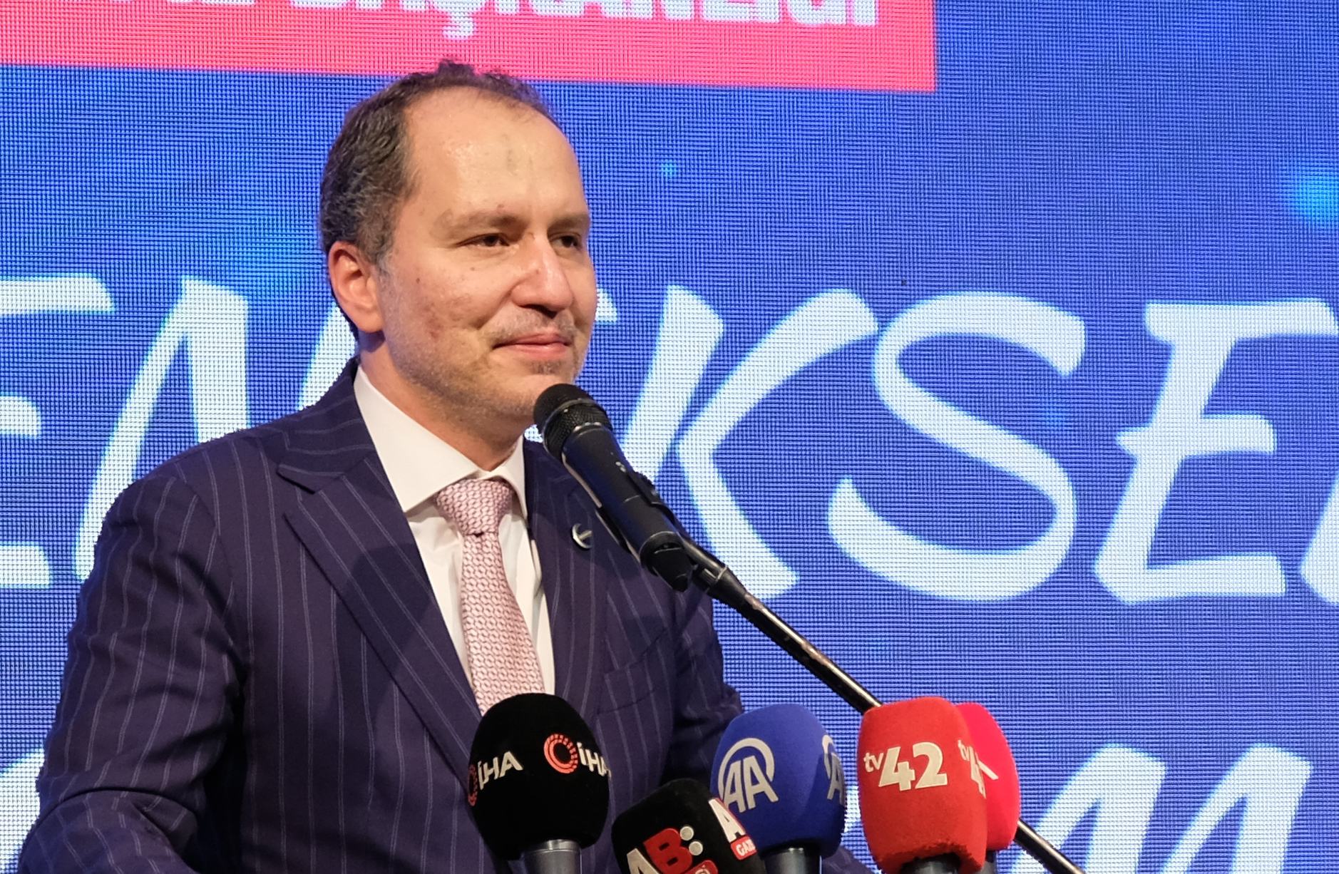 Konya - Fatih Erbakan: Dost ve kardeş İran halkına başsağlığı diliyorum