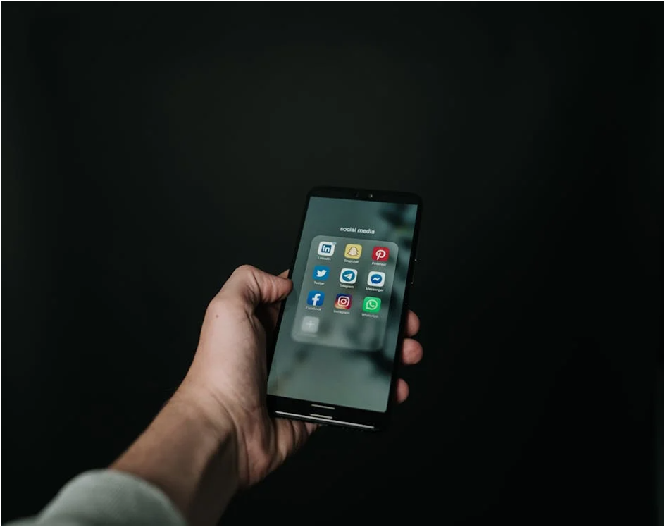 Google’da En Çok Aranan Sosyal Medya Soruları (2026)