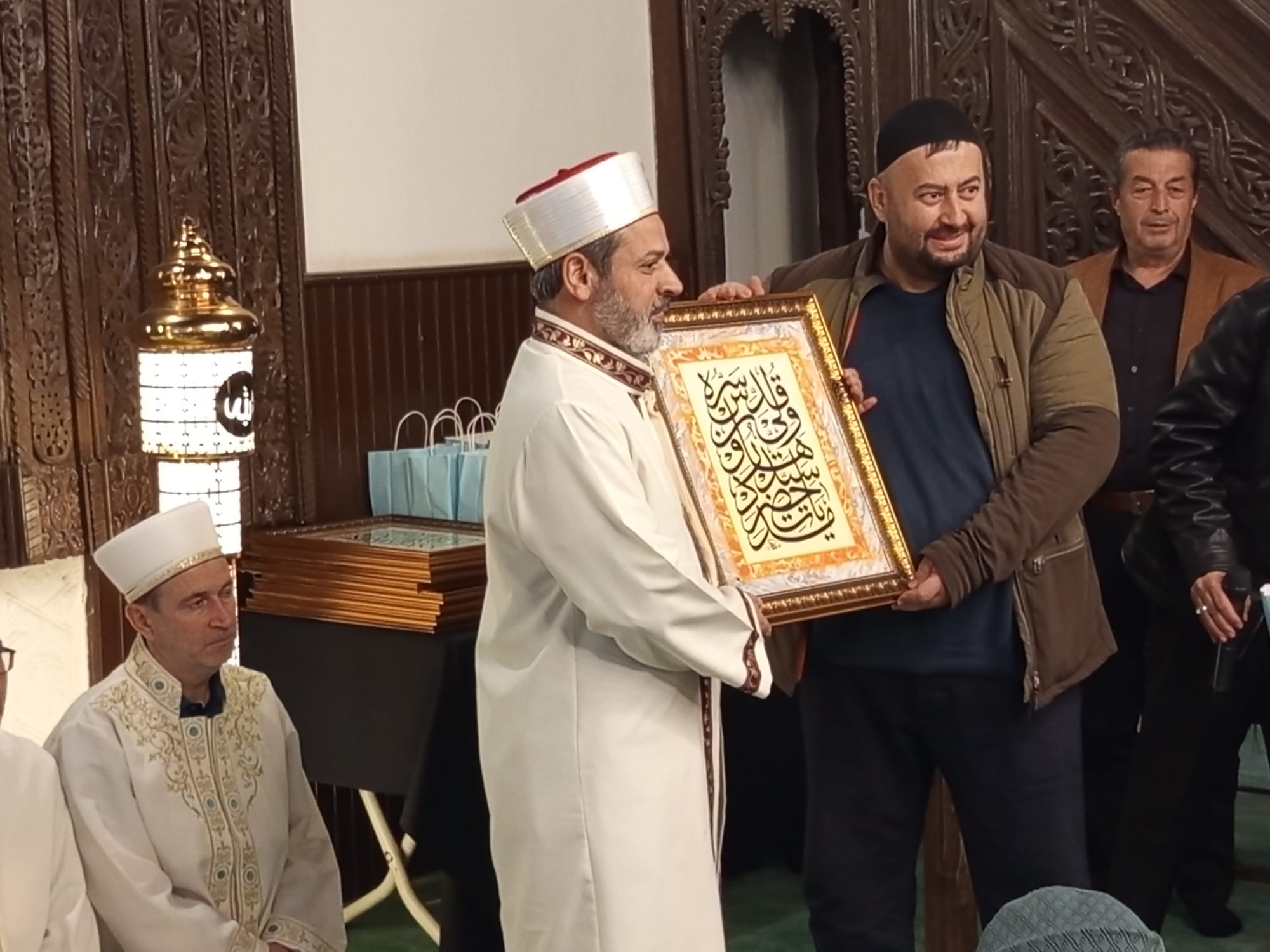 ​Seydişehir’de Ramazan’a Duygulu Veda: Arife Günü Camiler Doldu Taştı