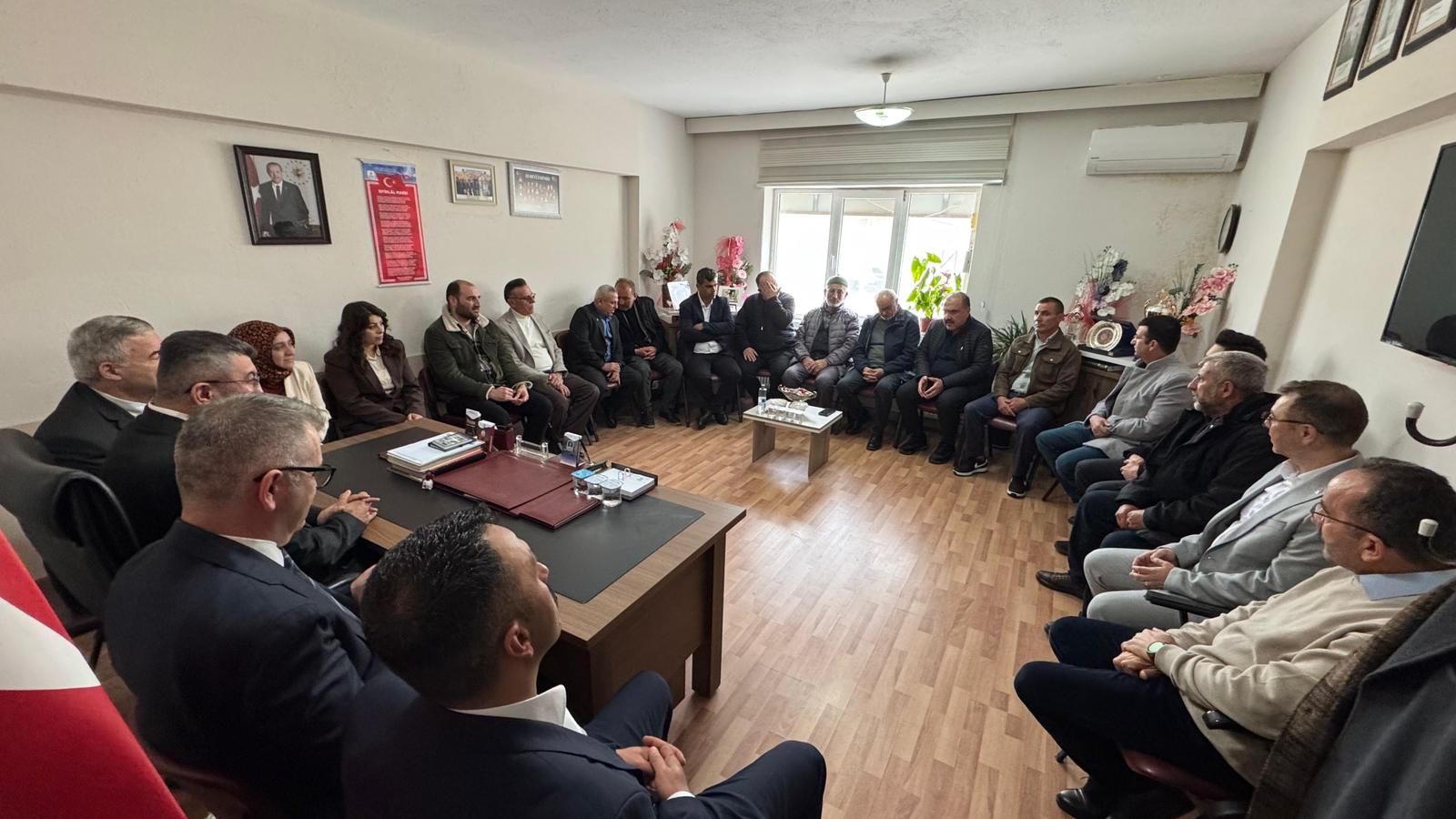 AK PARTİ SEYDİŞEHİR TEŞKİLATINDA BAYRAMLAŞMA HEYECANI