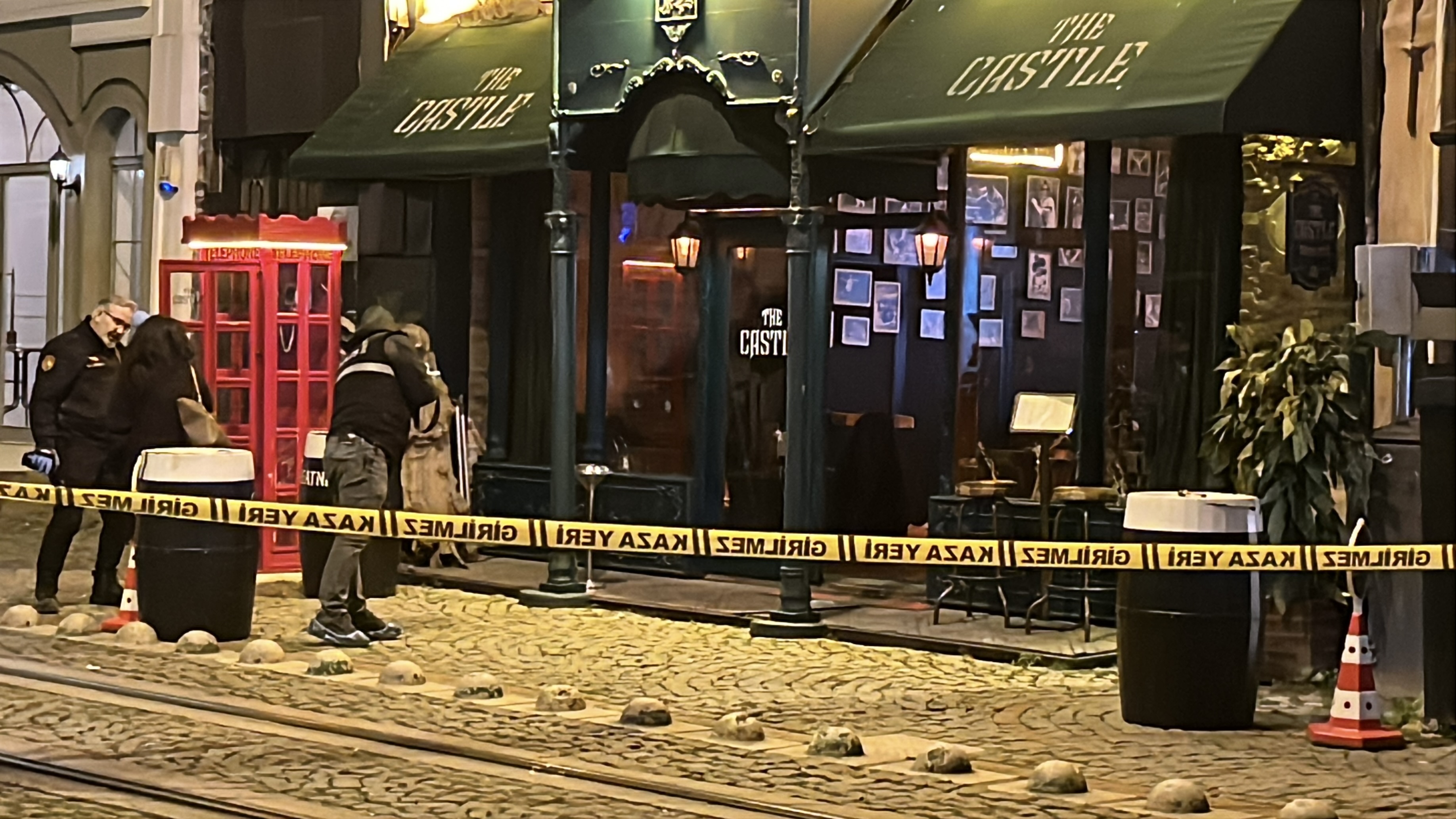 İzmit'te eğlence mekanına silahlı saldırı; 2 ölü, 3 yaralı