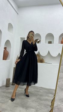 Abiye Elbise Trendlerinde Yeni Çizgiler