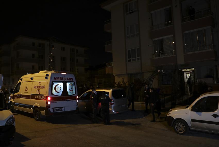 ANKARADA Camı kırıp evi basan adam eski sevgilisini kurşunladı