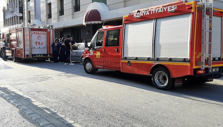  Asansörde çalışan işçiler elektrik akımına kapıldı: 1 ölü