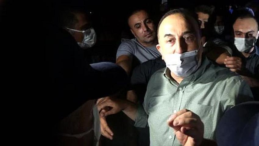 Bakan Mevlüt Çavuşoğlu’ndan Manavgat’ta gece yaşanan gerginliğe dair ilk açıklama