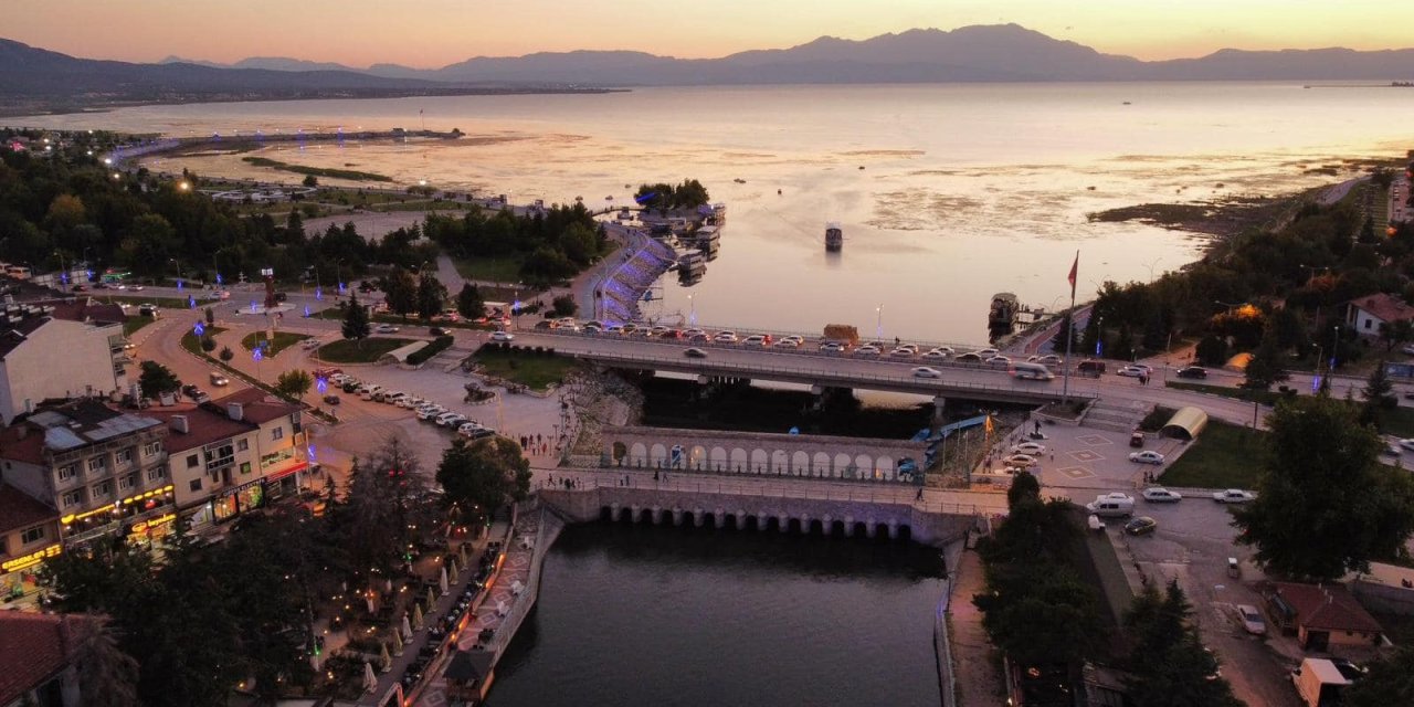 Beyşehir Kurban  Bayramı tatilinde nüfusunun 3 katı misafir geldi.