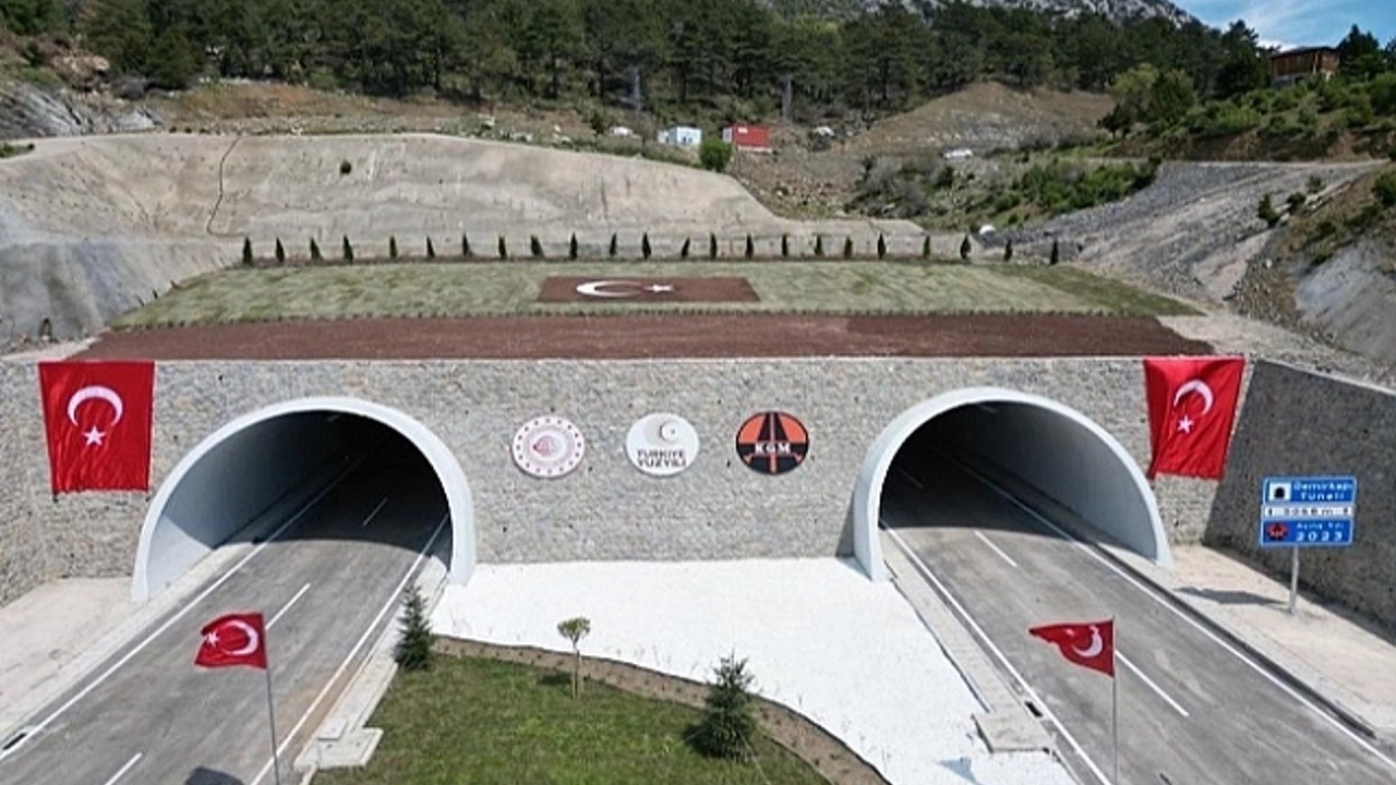 Demirkapı Tünelinde  bakım ve  onarım devam ediyor..