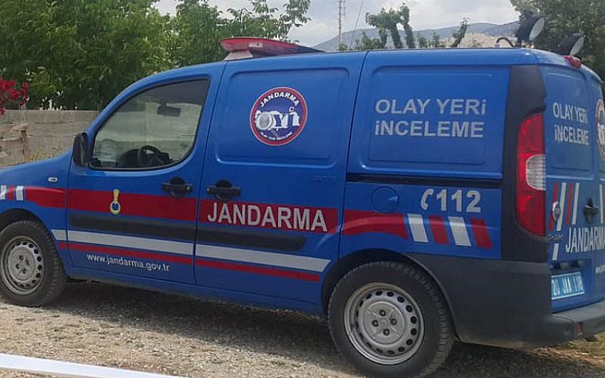 Karaman'da traktörün altında kalan yaşlı adam öldü