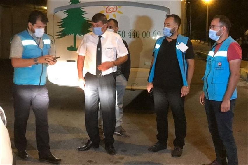 Karantina süresi bitmeden yolculuk yapan kişi ile otobüs firmasına toplam 8 bin 100 lira ceza kesildi