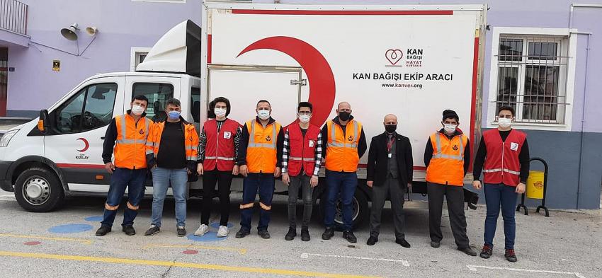 Karayolları Personelinden Kızılay’a Kan Bağışı
