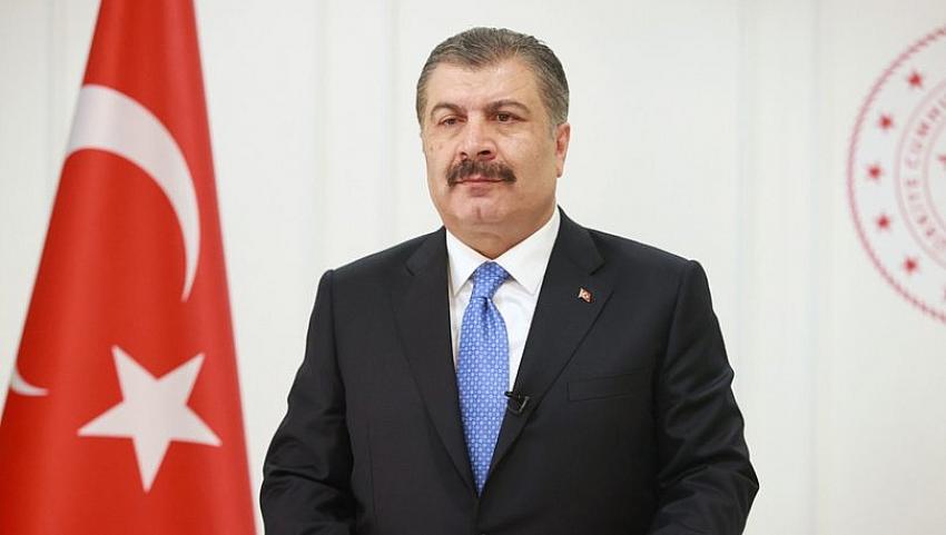 Koca, "aktif vakaların yüzde 87'si aşılaması tamamlanmamış kişiler" dedi.