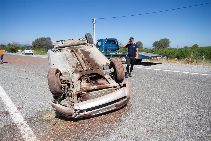 Konya'da otomobil devrildi: 2 yaralı