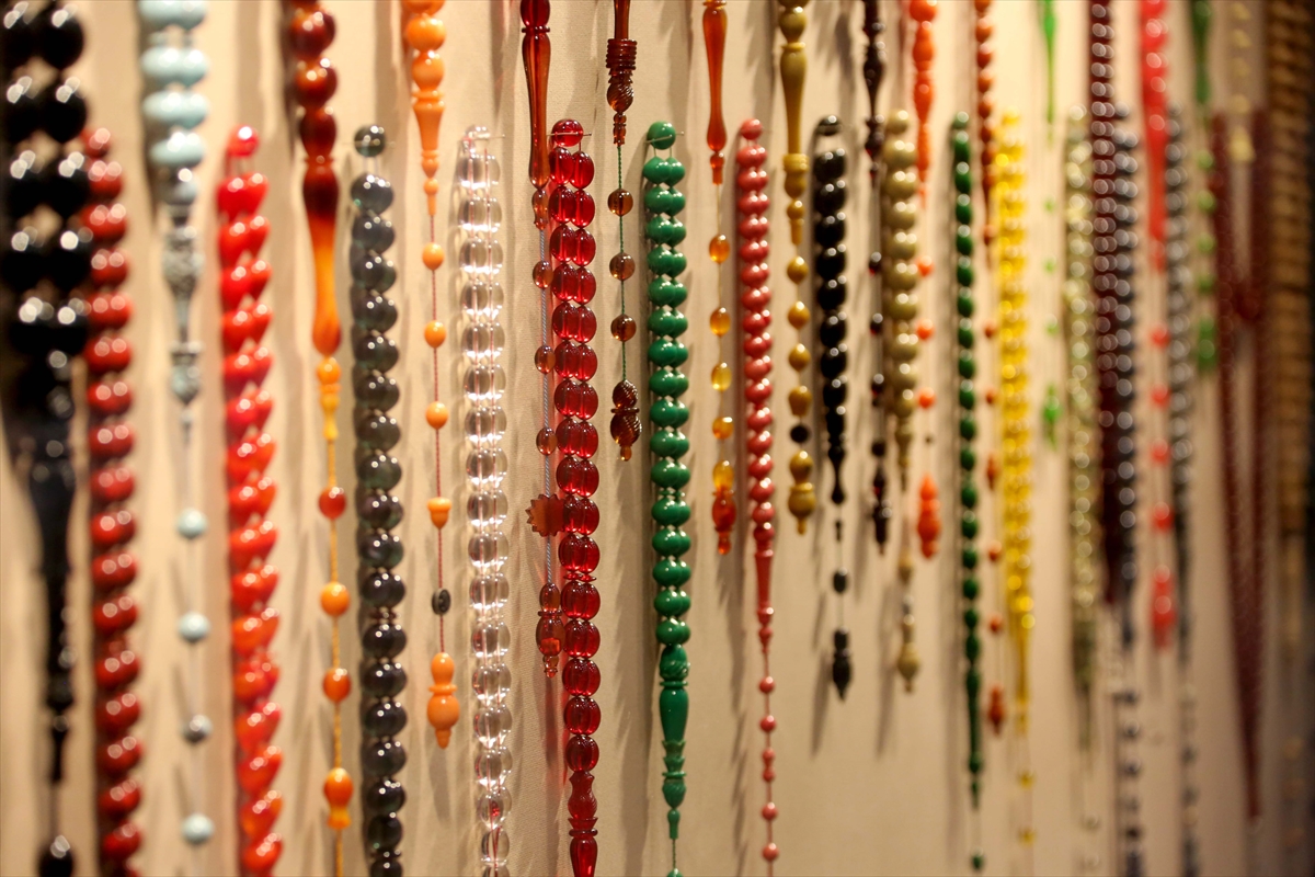 Konya'da tespih sergisi düzenlendi