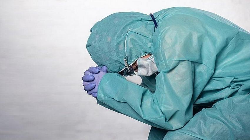 Koronavirüs sürecinde 8 bin doktor istifa etti!