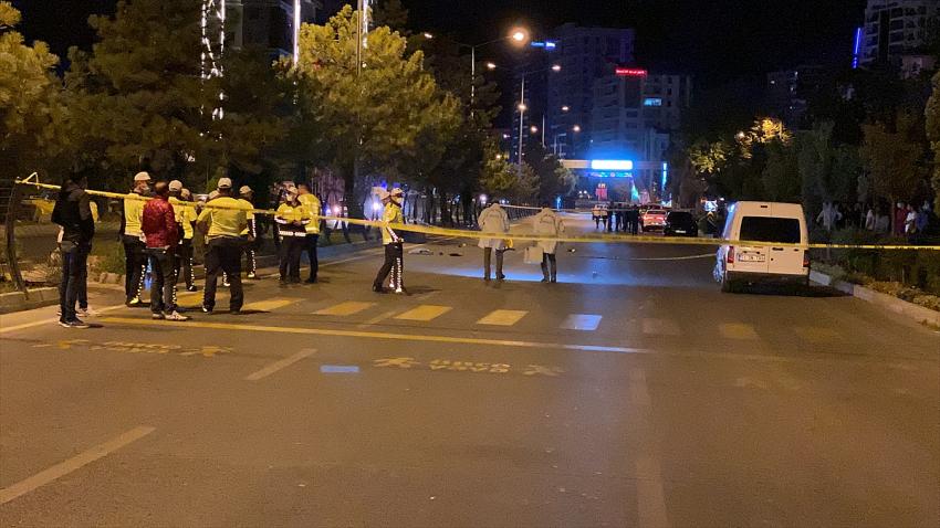  Niğde'de otomobilin çarptığı 2 kadın öldü